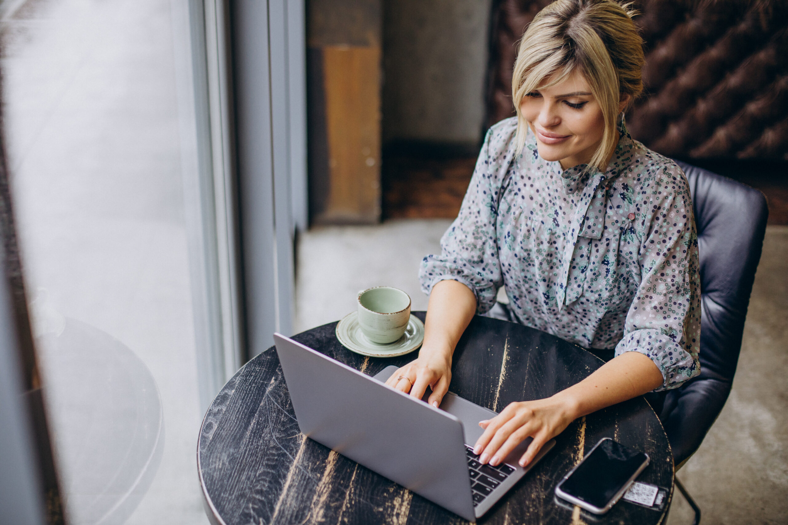 2. best-email-warmup-tools-comparison-instantly-smartlead-mailreach-2026